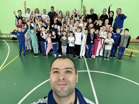 День защитников Отечества и 8 марта