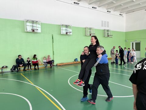 День защитников Отечества и 8 марта