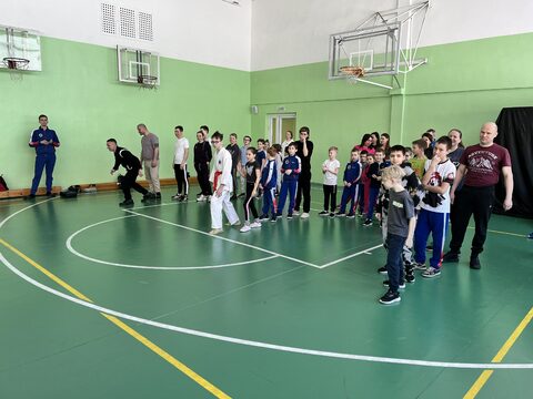 День защитников Отечества и 8 марта