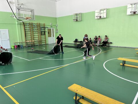 День защитников Отечества и 8 марта